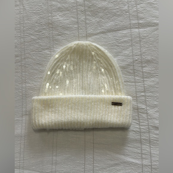 Steve Madden Accessories - Steve Madden Sequin Beanie